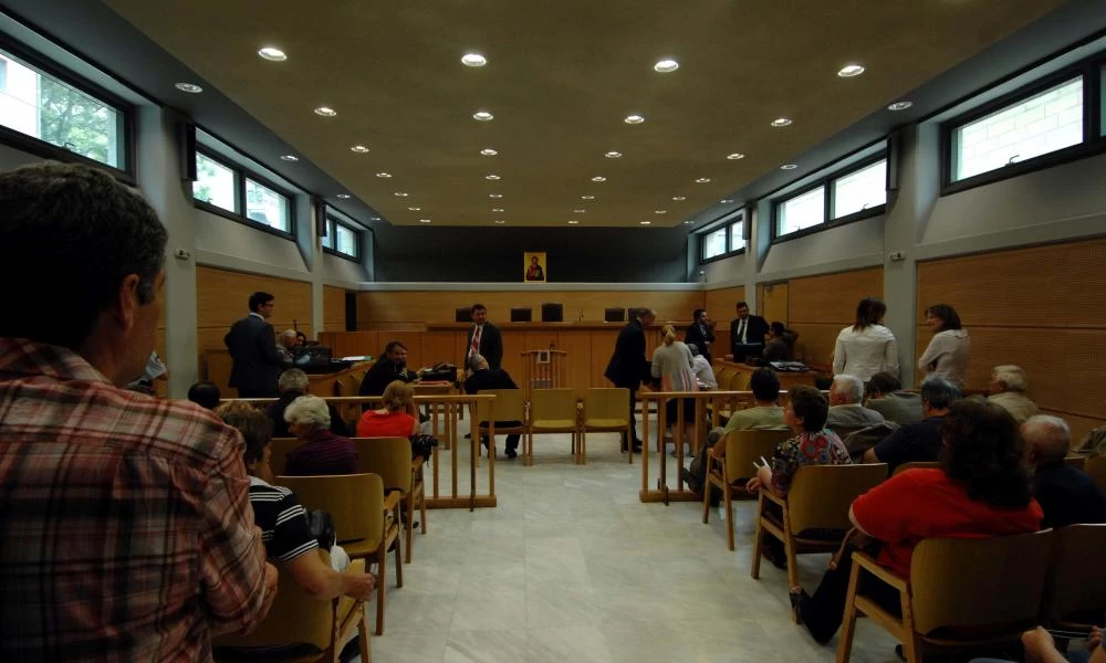 Λάρισα: Ένας παράφορος έρωτας έστειλε στην φυλακή 43χρονο